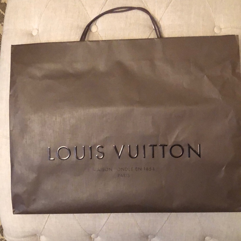LV Shopping bag